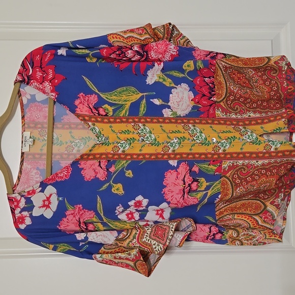 Umgee Women's Top - Picture 1 of 4